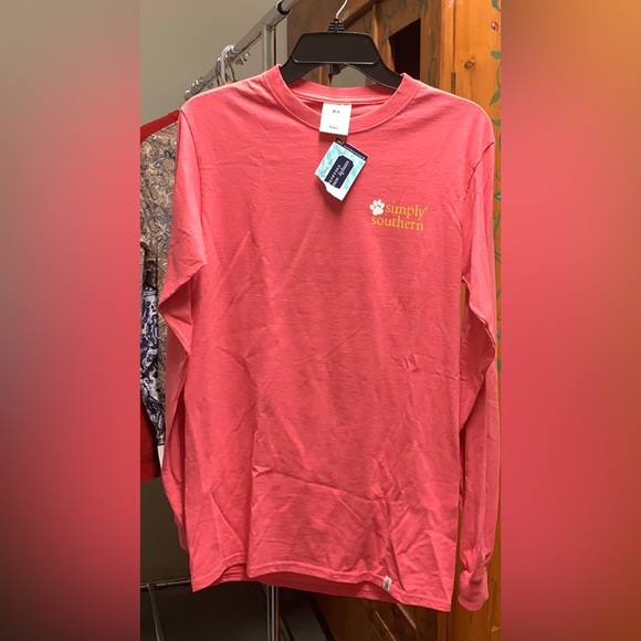 New Simply Southern Hot Pink LS “pizza & Dog Kisses tee S - Picture 2 of 3